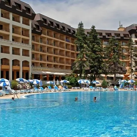 Hvd Riviera Ultra & Mineral Pool - Private & Free Parking 5* ゴールデンサンド