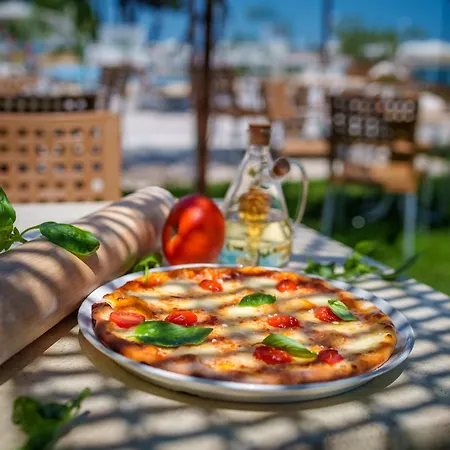 Hvd Riviera Ultra & Mineral Pool - Private & Free Parking גולדן סנדס