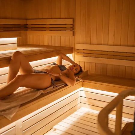 Hvd Riviera Ultra & Mineral Pool - Private & Free Parking Rezort