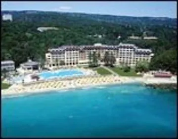 Hvd Riviera Ultra & Mineral Pool - Private & Free Parking Resort Golden Sands