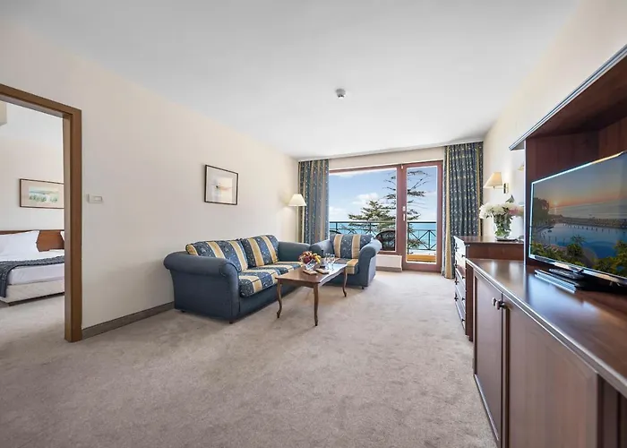 Hvd Riviera Ultra & Mineral Pool - Private & Free Parking 5* Золотые Пески