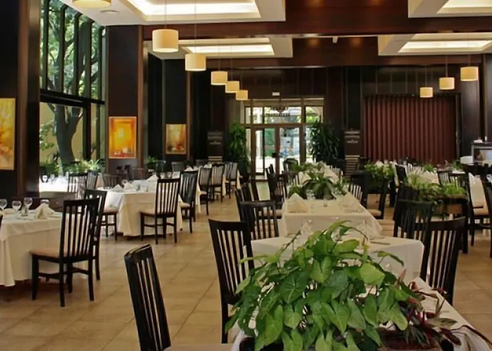 Hvd Riviera Ultra & Mineral Pool - Private & Free Parking Курортный комплекс Золотые Пески