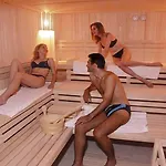 Hvd Riviera Ultra & Mineral Pool - Private & Free Parking