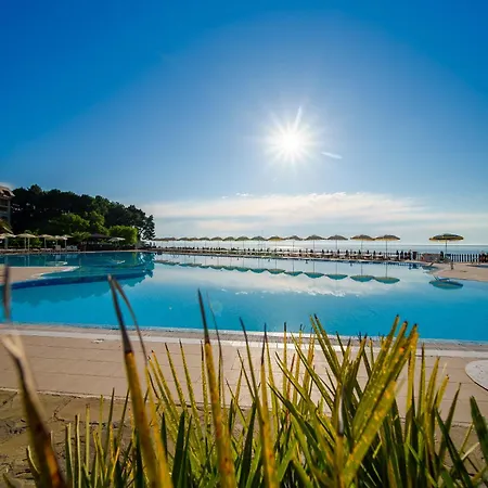 Hvd Riviera Ultra & Mineral Pool - Private & Free Parking אתר נופש גולדן סנדס