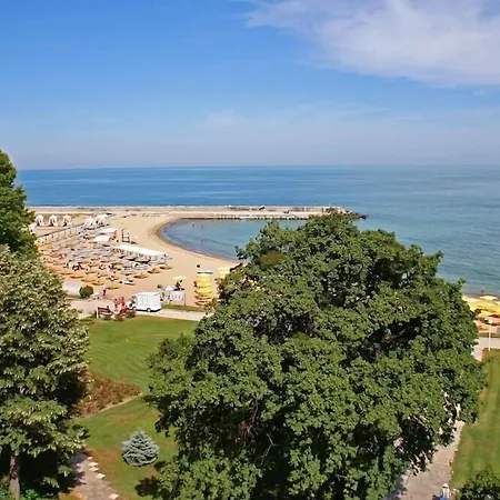 אתר נופש Hvd Riviera Ultra & Mineral Pool - Private & Free Parking