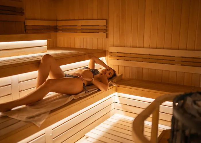 Hvd Riviera Ultra & Mineral Pool - Private & Free Parking 度假村